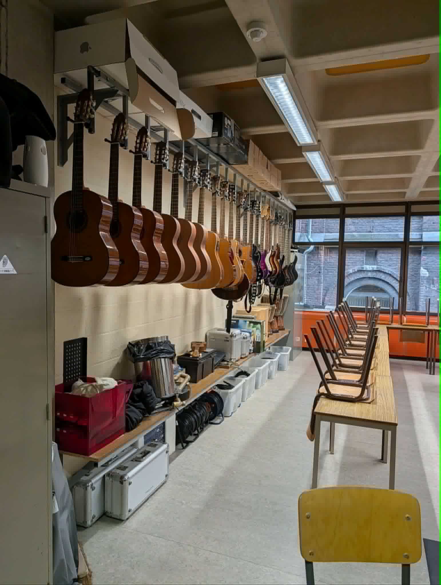 Local musique - Guitares